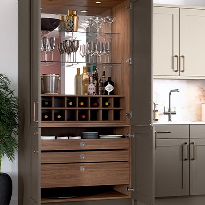 High-Quality Cabinetry Superior Kitchen Storage Solutions